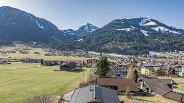KITZIMMO-BaugrundstÃ¼ck mit Altbestand in Toplage - Immobilien Brixen im Thale.