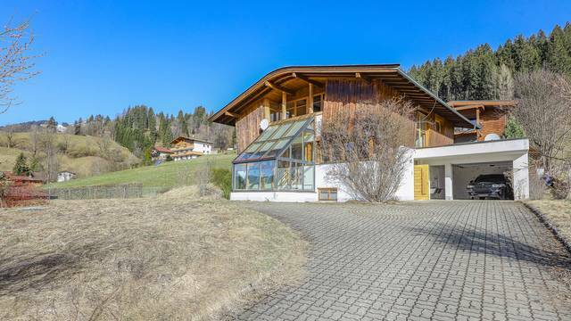 KITZIMMO-BaugrundstÃ¼ck mit Altbestand in Toplage - Immobilien Brixen im Thale.