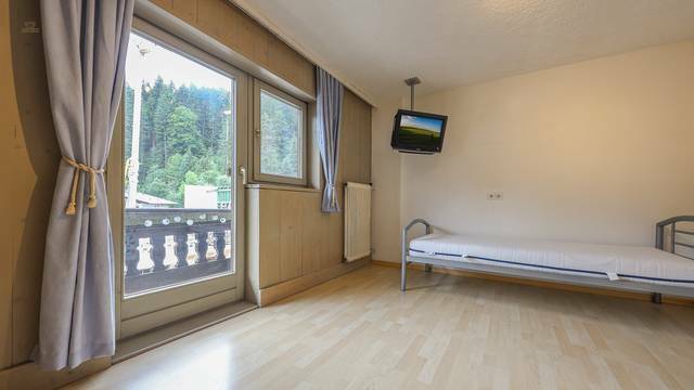 KITZIMMO-Mehrfamilienhaus mit Freizeitwohnsitz kaufen.