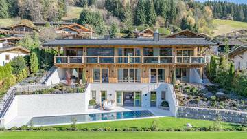 KITZIMMO-Luxusvilla in Toplage kaufen - Immobilien Aurach KitzbÃ¼hel.