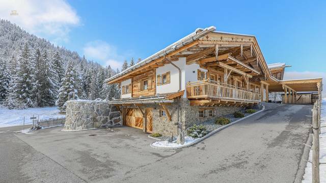 KITZIMMO-Zwei Luxuschalets mit Panoramablick in Top-Ruhelage kaufen - Immobilien Steinberg Tirol.