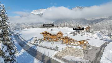 KITZIMMO-Zwei Luxuschalets mit Panoramablick in Top-Ruhelage kaufen - Immobilien Steinberg Tirol.