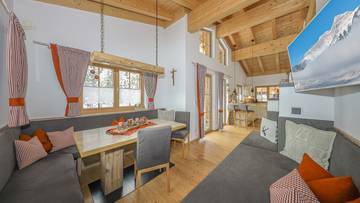 KITZIMMO-Zwei Luxuschalets mit Panoramablick in Top-Ruhelage kaufen - Immobilien Steinberg Tirol.