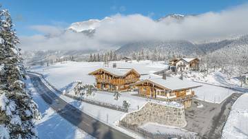 KITZIMMO-Zwei Luxuschalets mit Panoramablick in Top-Ruhelage kaufen - Immobilien Steinberg Tirol.