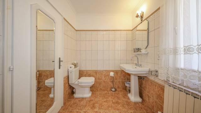 KITZIMMO-Landhaus mit Panoramablick und 6.127 mÂ² GrundstÃ¼ck kaufen - Immobilien Zell am See.