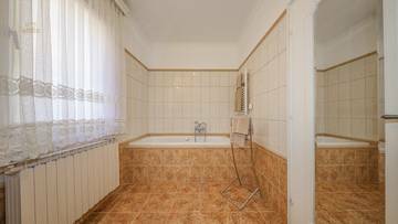 KITZIMMO-Landhaus mit Panoramablick und 6.127 mÂ² GrundstÃ¼ck kaufen - Immobilien Zell am See.