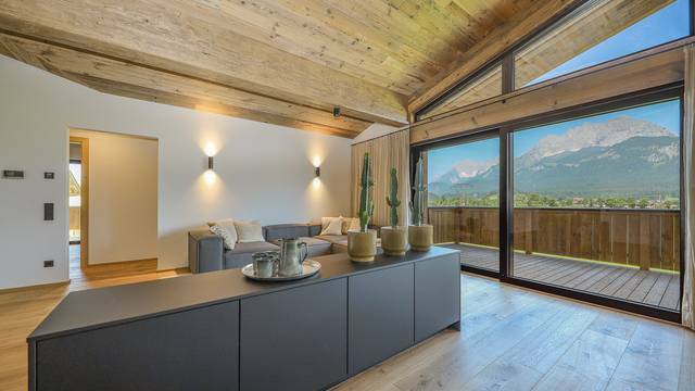 KITZIMMO-Exklusives Luxuspenthouse in Toplage kaufen - Immobilien St. Johann.