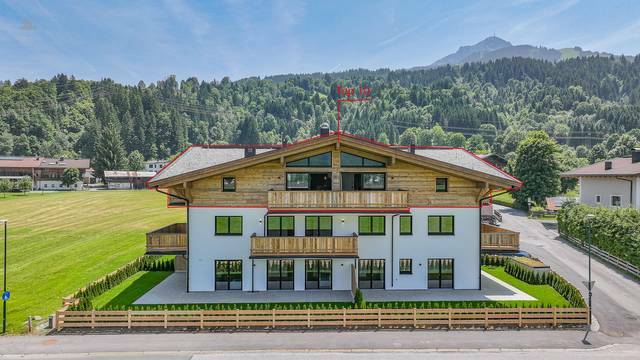 KITZIMMO-Exklusives Luxuspenthouse in Toplage kaufen - Immobilien St. Johann.