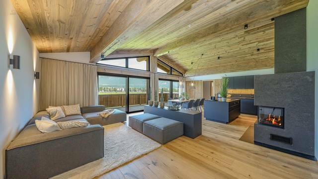 KITZIMMO-Exklusives Luxuspenthouse in Toplage kaufen - Immobilien St. Johann.