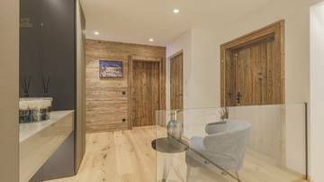 KITZIMMO-Luxuswohnung mit Pool in Toplage kaufen - Immobilie Jochberg.