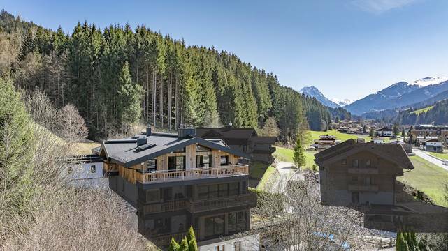 KITZIMMO-Luxus-Penthouse in sonniger Toplage kaufen - Immobilien Kirchberg.