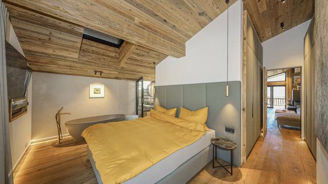 KITZIMMO-Luxus-Penthouse in sonniger Toplage kaufen - Immobilien Kirchberg.