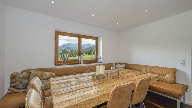 KITZIMMO-Freizeitwohnsitz in Ruhelage mit traumhaftem Ausblick kaufen - Immobilien Fieberbrunn.