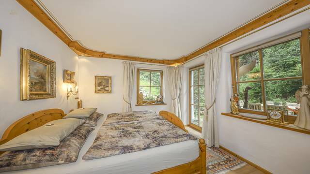 KITZIMMO-Exklusive Wohnung in luxuriÃ¶ser Anlage mit Indoorpool kaufen - Immobilien Ellmau.