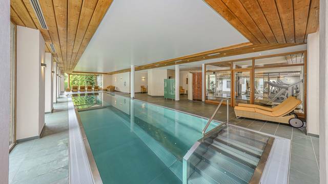 KITZIMMO-Exklusive Wohnung in luxuriÃ¶ser Anlage mit Indoorpool kaufen - Immobilien Ellmau.