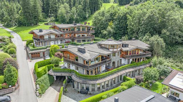 KITZIMMO-Exklusive Wohnung in luxuriÃ¶ser Anlage mit Indoorpool kaufen - Immobilien Ellmau.