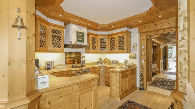 KITZIMMO-Exklusive Wohnung in luxuriÃ¶ser Anlage mit Indoorpool kaufen - Immobilien Ellmau.