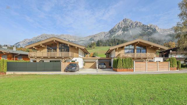 KITZIMMO-Luxuschalet mit Pool und Kaiserblick - Immobilien Ellmau.