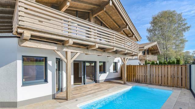 KITZIMMO-Luxuschalet mit Pool und Kaiserblick - Immobilien Ellmau.