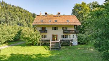 KITZIMMO-Historische Villa in idyllischer Lage kaufen - Immobilien Pinswang Tirol.