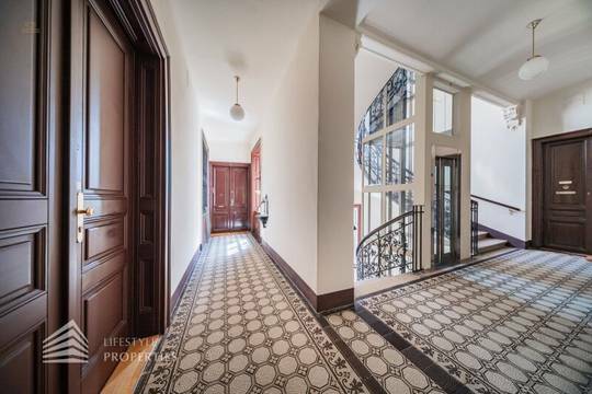 Unbefristet vermietetes GeschÃ¤ftslokal, NÃ¤he Westbahnhof