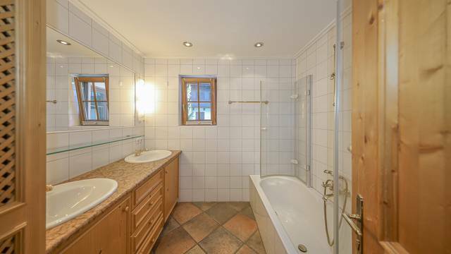 KITZIMMO-Freizeitwohnsitz in zentraler Top-GrÃ¼nruhelage kaufen - Immobilien KitzbÃ¼hel.