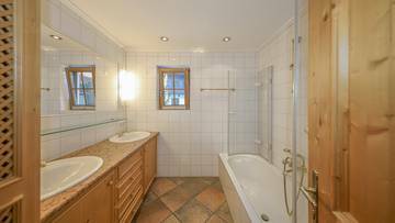 KITZIMMO-Freizeitwohnsitz in zentraler Top-GrÃ¼nruhelage kaufen - Immobilien KitzbÃ¼hel.