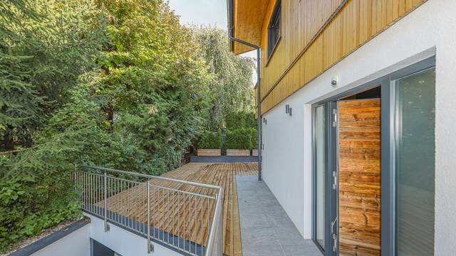 KITZIMMO-exklusives Neubauchalet in Ruhelage - Immobilien Kirchberg.