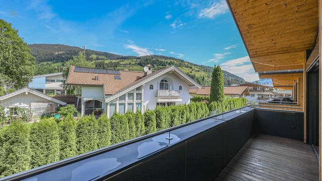 KITZIMMO-exklusives Neubauchalet in Ruhelage - Immobilien Kirchberg.