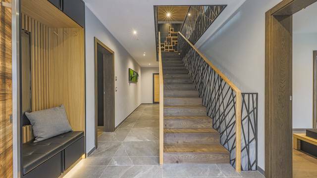 KITZIMMO-exklusives Neubauchalet in Ruhelage - Immobilien Kirchberg.