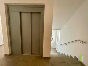 Mit dem Lift zur Wohnung