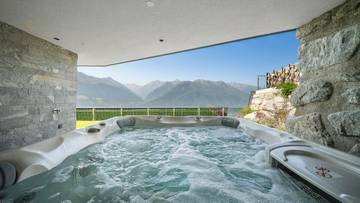 KITZIMMO-Luxusvilla mit Freizeitwohnsitz kaufen - Immobilien KitzbÃ¼hel.