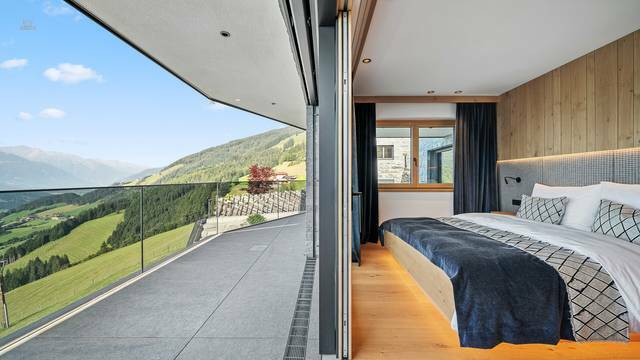 KITZIMMO-Luxusvilla mit Freizeitwohnsitz kaufen - Immobilien KitzbÃ¼hel.