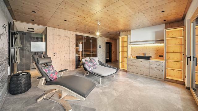 KITZIMMO-Luxusvilla mit Freizeitwohnsitz kaufen - Immobilien KitzbÃ¼hel.