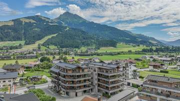 KITZIMMO-Luxuswohnung mit Bergblick in Toplage kaufen - Immobilien Oberndorf.