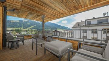 KITZIMMO-Luxuswohnung mit Bergblick in Toplage kaufen - Immobilien Oberndorf.