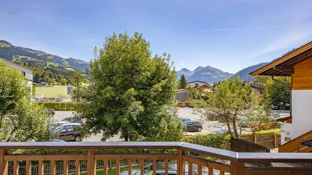 KITZIMMO-GroÃzÃ¼gige Wohnung mit schÃ¶nem Ausblick in Zentrumslage - Immobilien KitzbÃ¼hel.