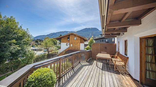 KITZIMMO-GroÃzÃ¼gige Wohnung mit schÃ¶nem Ausblick in Zentrumslage - Immobilien KitzbÃ¼hel.