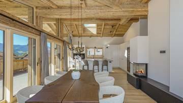 KITZIMMO-Luxuspenthouse sonniger Toplage mit Panorama-Ausblick - Immobilien Brixen.