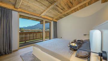 KITZIMMO-Luxuspenthouse sonniger Toplage mit Panorama-Ausblick - Immobilien Brixen.