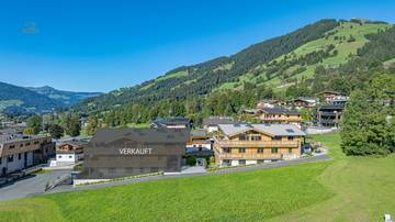 KITZIMMO-Luxuspenthouse sonniger Toplage mit Panorama-Ausblick - Immobilien Brixen.