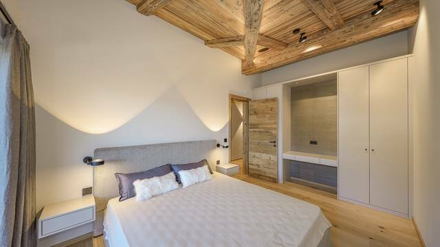 KITZIMMO-Luxuspenthouse sonniger Toplage mit Panorama-Ausblick - Immobilien Brixen.