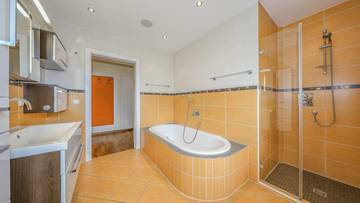 KITZIMMO-Hochwertige Wohnung in zentraler Ruhelage kaufen - Immobilien KitzbÃ¼hel.