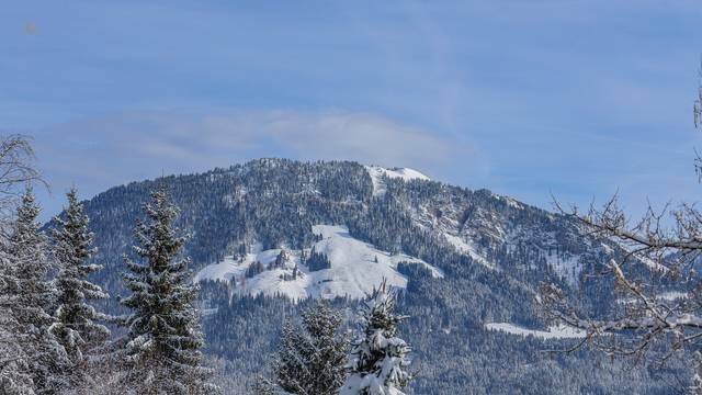 KITZIMMO-Luxusanwesen in Toplage kaufen - Immobilien St. Johann Tirol.