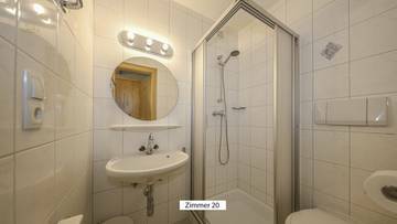 hotelkaufenkitzimmokitzbÃ¼helfieberbrunnallezimmer-53