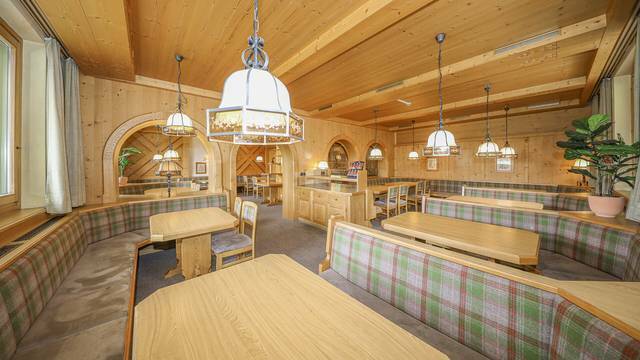 hotelkaufenkitzimmokitzbÃ¼helfieberbrunnallezimmerallgemeinfotos-5