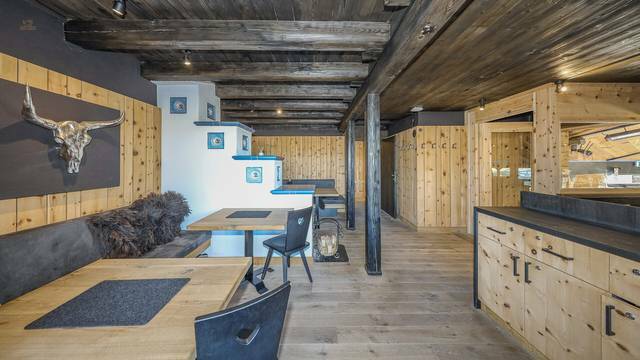 KITZIMMO-AprÃ¨s-Ski & Gastgewerbebetrieb in Toplage an der Skipiste Fieberbrunn kaufen.