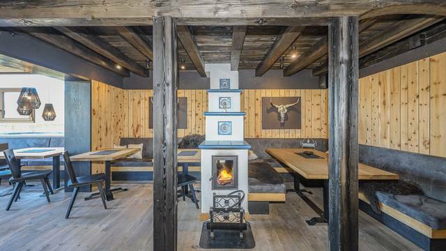 KITZIMMO-AprÃ¨s-Ski & Gastgewerbebetrieb in Toplage an der Skipiste Fieberbrunn kaufen.