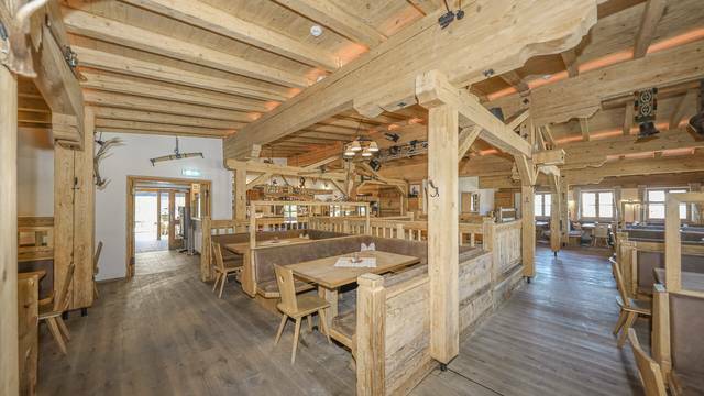 KITZIMMO-AprÃ¨s-Ski & Gastgewerbebetrieb in Toplage an der Skipiste Fieberbrunn kaufen.