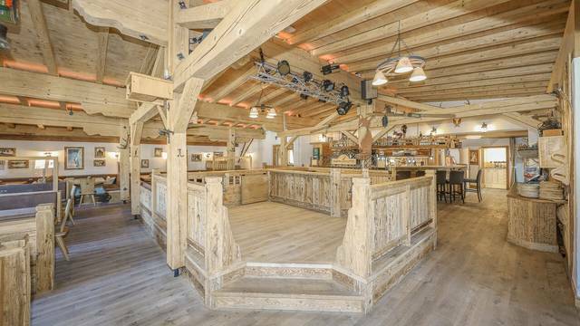 KITZIMMO-AprÃ¨s-Ski & Gastgewerbebetrieb in Toplage an der Skipiste Fieberbrunn kaufen.